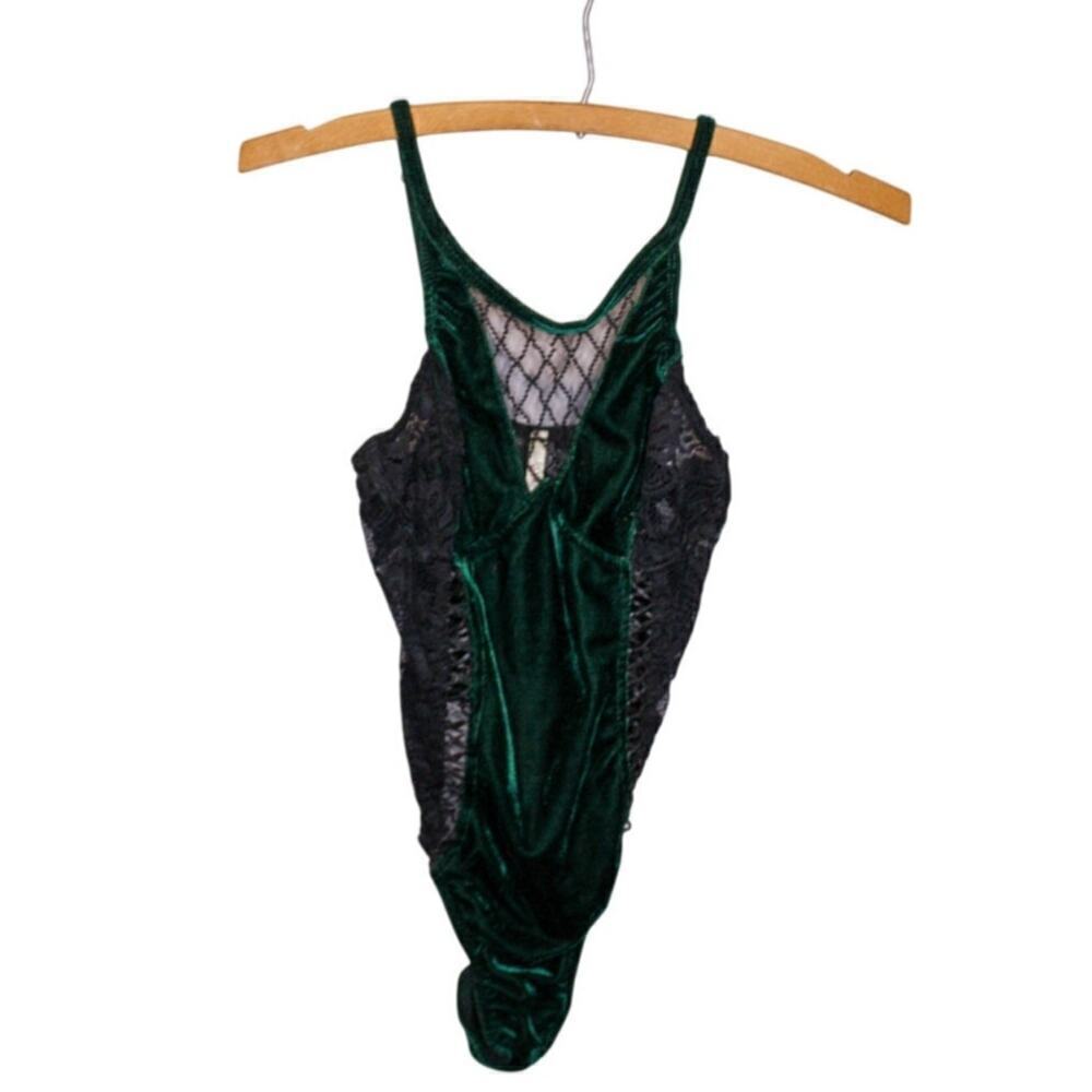 Roma Confidential Lingerie Bodysuit Thong Green Velvet Black Lace S